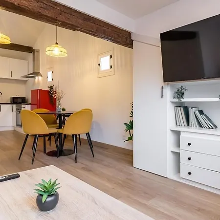Newly Renovated Apartment